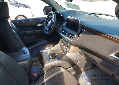 2023 Chevrolet Suburban 4Wd High Country z USA, uszkodzony, nr VIN 1GNSKGKL2PR262327